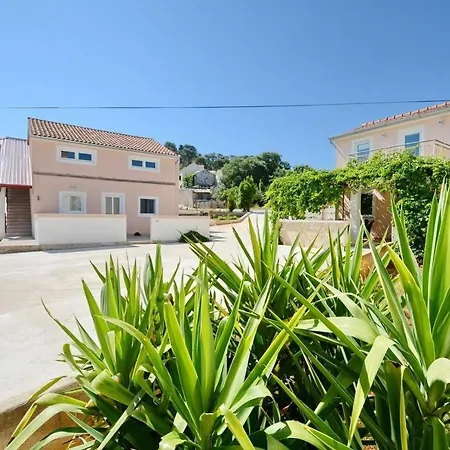 Apartment By The Sea Tkon, Pasman - 19017 *