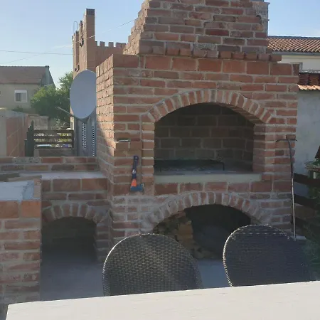 Apartament By The Sea Tkon, Pasman - 19017 *